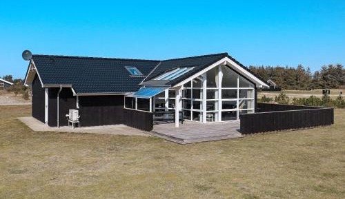 Five-Bedroom Holiday Home
