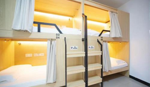 Economy Quadruple Room with Shared Bathroom