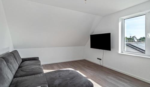 Three-Bedroom Superior Apartment