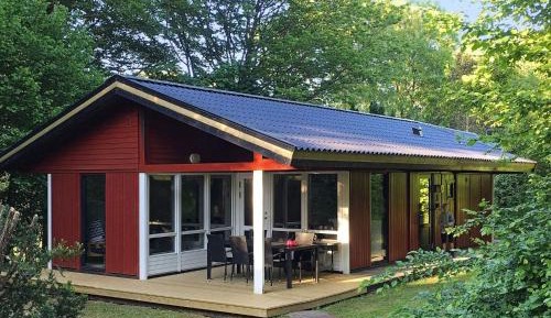 Three-Bedroom Holiday Home 