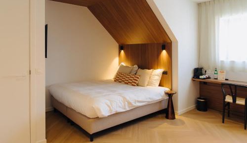 Suite with City View