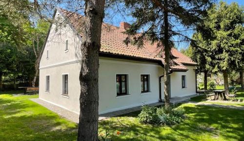 Three-Bedroom Townhouse