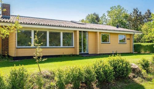 Three-Bedroom Holiday Home 