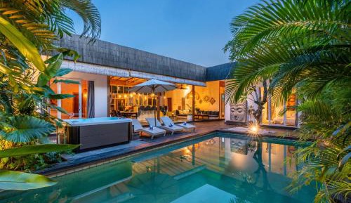 Villa with Private Pool