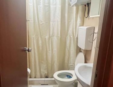 One-Bedroom Apartment with Pool View