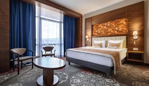 King Suite with Balcony