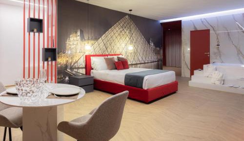 King Suite with Spa Bath