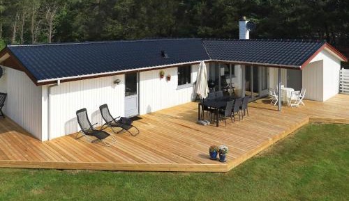 Four-Bedroom Holiday Home