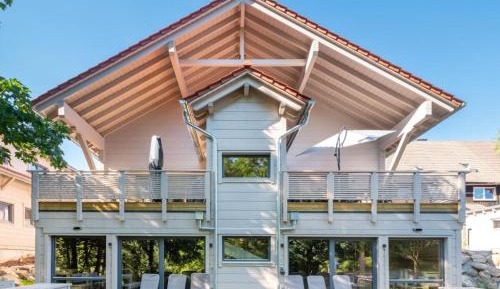 Three-Bedroom Holiday Home 