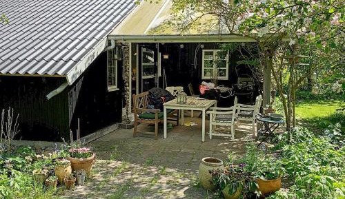 Three-Bedroom Vacation Home 