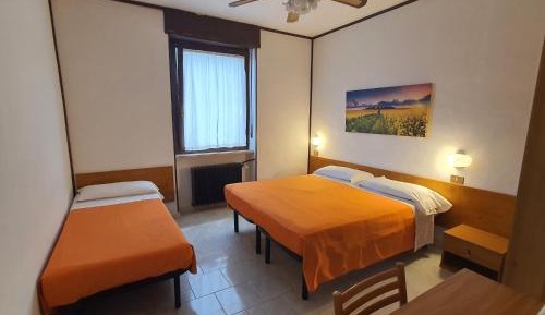 Economy Triple Room