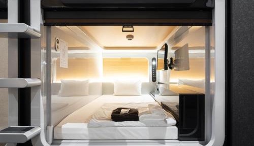 Economy Class Cabin - Male Only