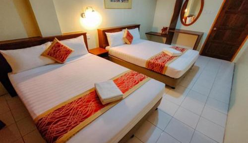 Standard Queen Room with Two Queen Beds