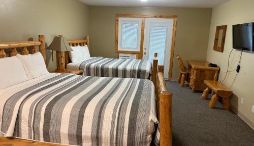 Queen Room with Two Queen Beds