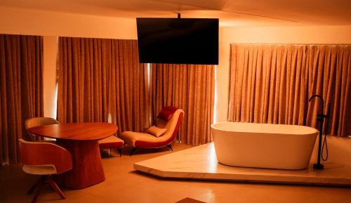 Deluxe Double Room with Bath