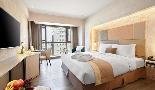 Deluxe King Room