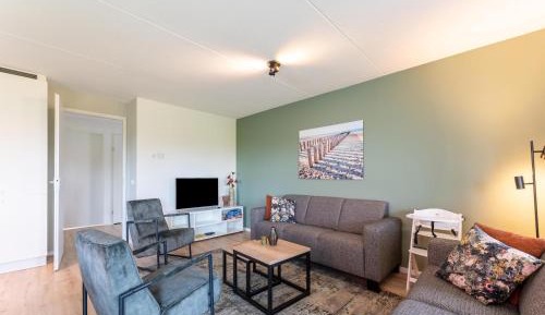 Four-Bedroom Holiday Home