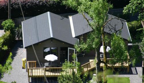 Three-Bedroom Holiday Home 