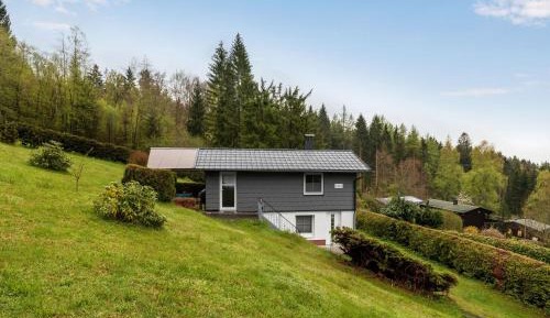 One-Bedroom Holiday Home