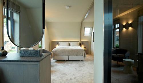 Deluxe Double Room with Bath