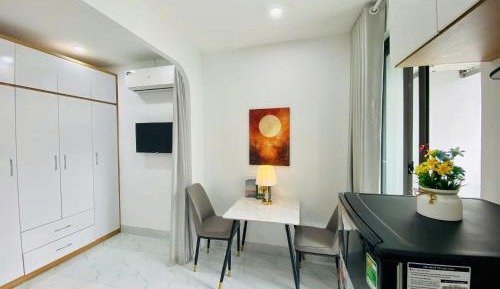 Studio with Balcony