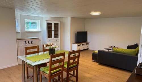 One-Bedroom Apartment - Non-Smoking