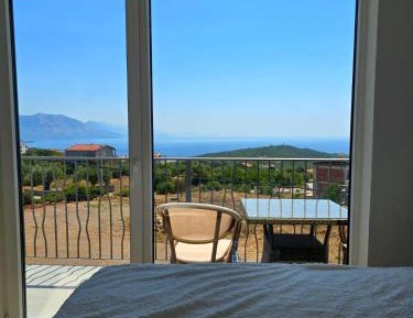 Double Room with Balcony and Sea View