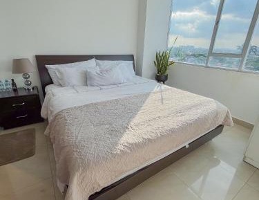 Room #1475551001