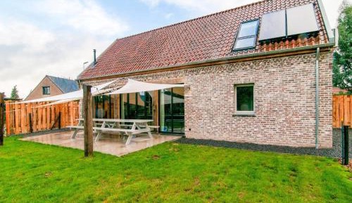 Three-Bedroom Vacation Home 