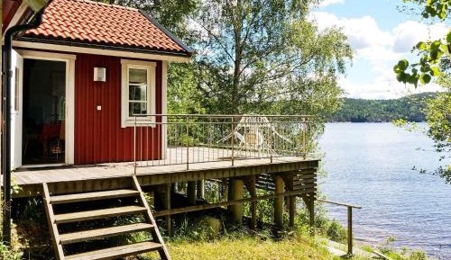 Two-Bedroom Holiday Home