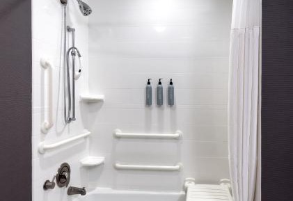 King Room with Sofa Bed and Adapted Tub - Mobility and Hearing Accessible