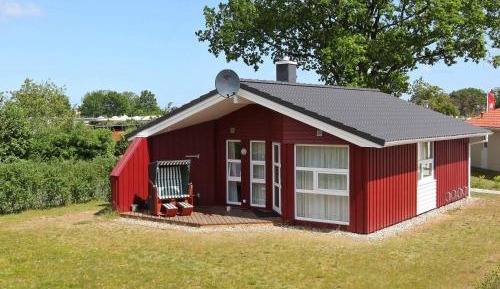 Two-Bedroom Holiday Home