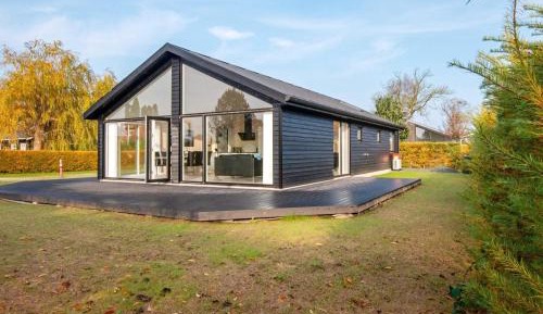 Four-Bedroom Holiday Home