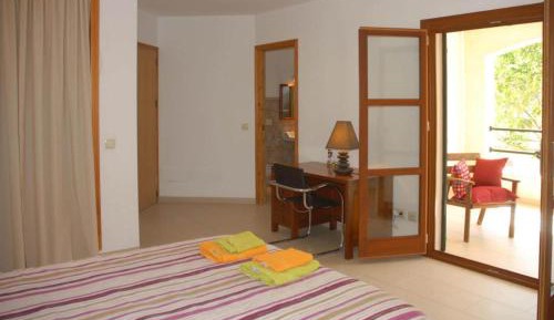 Four-Bedroom Holiday Home
