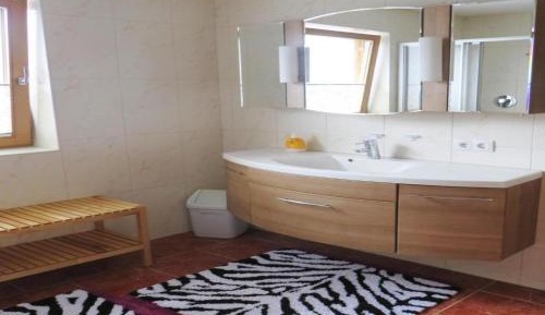 Three-Bedroom Vacation Home 