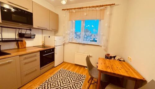Room #1474851201