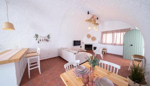 Two-Bedroom Apartment with Lake View