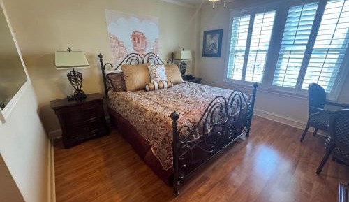 Room #216838405