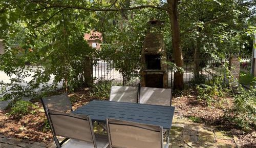 Three-Bedroom Standard Apartment