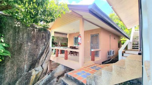 Standard Bungalow