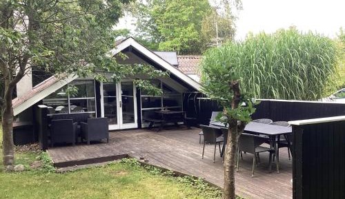 Three-Bedroom Holiday Home 
