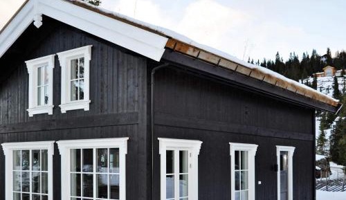 Three-Bedroom Holiday Home 
