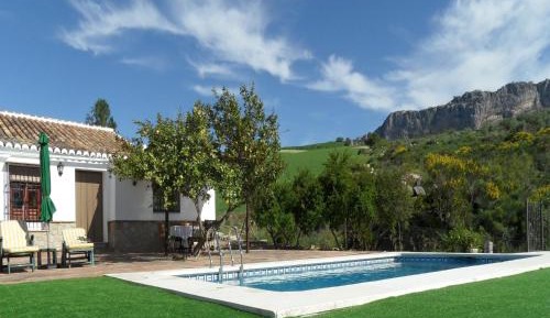 Two-Bedroom Holiday Home