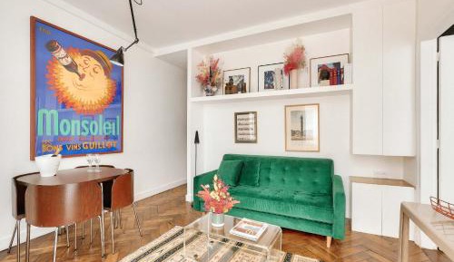 One-Bedroom Apartment
