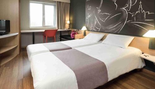 Twin Room with River View