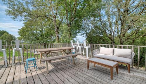 Two-Bedroom Superior Apartment