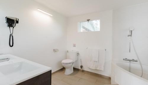 Family Room with Sea View