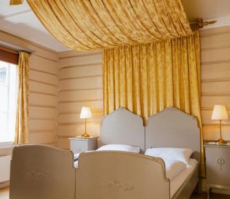 Double or Twin Room with Private Bathroom