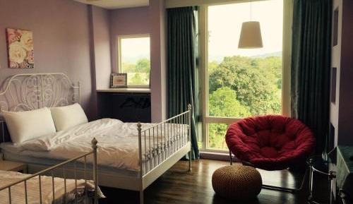 Quadruple Room with Mountain View