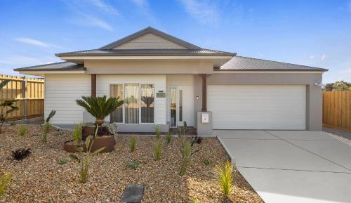 Four-Bedroom Holiday Home